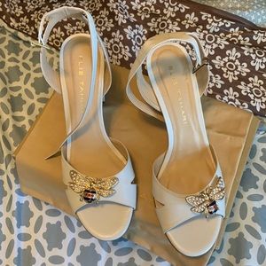 Elite Tahari never worn heels